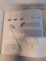 N&ouml;jesb&aring;tar : segel och motor