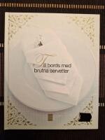 Till bords med brutna servetter