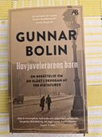 Hovjuvelerarens barn : en ber&auml;ttelse om en sl&auml;kt i skuggan av tre diktaturer