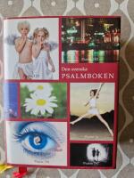 Den svenska psalmboken med till&auml;gg och ny b&ouml;nbok (b&auml;nkpsalmbok - r&ouml;d)