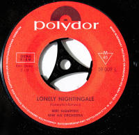 Red roses for a blue lady / Lonely nightingale