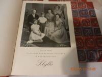 Husmors lexikon och Skapande hemmet A-E, F-J,K-Q,R-&Ouml;. 5 st.