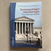 Tentamensfr&aring;gor med l&ouml;sningar f&ouml;r juridiska grundkurser