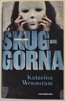 Skuggorna [sp&auml;nningsroman]