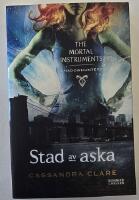 The mortal instruments 2 &ndash; Stad av aska [Shadowhunters]