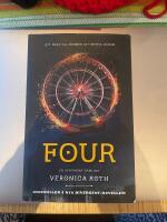 Four - en Divergent-samling
