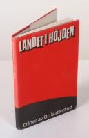 Landet i h&ouml;jden. Dikter av Bo Setterlind