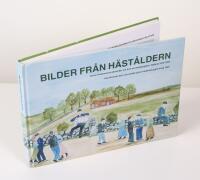 Bilder fr&aring;n h&auml;st&aring;ldern. Jenny Anderssons akvareller om livet p&aring; landsbygden i Halland 1915-1955. Alla f&ouml;rem&aring;l, djur poch uts&auml;de p&aring; en hall&auml;ndsk g&aring;rd kring 1825