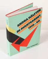 Andra h&auml;lften av avantgardet 1910-40. Kvinnliga m&aring;lare och skulpt&ouml;rer inom de tidiga avantgardistiska r&ouml;relserna