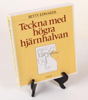 Teckna med h&ouml;gra hj&auml;rnhalvan. En kurs i konsten att utveckla sin kreativa och konstn&auml;rliga f&ouml;rm&aring;ga