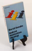 Individ institution ideologi