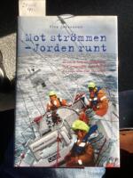 Mot str&ouml;mmen jorden runt, livet &auml;r fullt av utmaningar och m&ouml;jligheter, det sv&aring;ra &auml;r att v&auml;lja vilka man skall anta