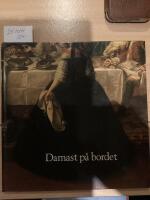 Damast p&aring; bordet