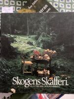 Skogens skafferi, v&auml;gen tillh&ouml;r och svampriket