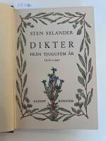Dikter fr&aring;n tjugufem &aring;r 1916-1941.