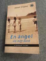 Till landet &Auml;r : En &auml;ngel vid mitt bord ; S&auml;ndebud fr&aring;n Spegelstaden : en sj&auml;lvbiografi [i tre delar]