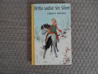Britta sadlar sin Silver