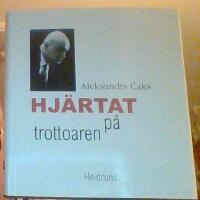 Hj&auml;rtat p&aring; trottoaren