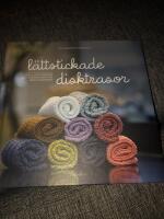 L&auml;ttstickade disktrasor : enkla och moderna restgarnsprojekt f&ouml;r k&ouml;k och badrum