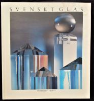 Svenskt glas : prisbel&ouml;nt design
