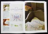 Mormorsbroderier. Vitt p&aring; vitt. Allmoges&ouml;m. Korsstygn. Fria broderier. 