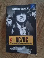 AC/DC : helvetet &auml;r tomt och alla dj&auml;vlar &auml;r h&auml;r