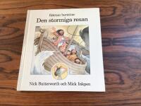 Den stormiga resan : r&aring;ttan ber&auml;ttar