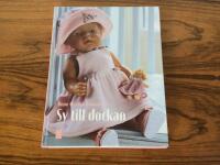 Sy till dockan