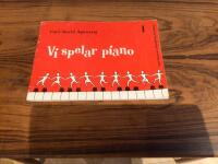 Vi spelar piano 1