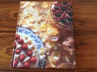 Sagolikt gott : t&aring;rtor, bakelser och desserter