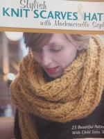 Stylish knit scarves & hats with Mademoiselle Sophie 