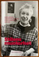 Stilens munterhet : Sara Lidmans f&ouml;rfattardagb&ouml;cker fr&aring;n Missentr&auml;sk 1975-1985