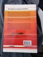 Kyrkb&auml;vning : den nya apostoliska reformationen som skakar om dagens kristenhet