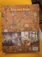 &Aring;ret med Ernst