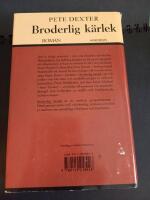 Broderlig k&auml;rlek : Roman