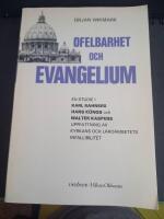 Ofelbarhet och evangelium : en studie i Karl Rahners, Hans K&uuml;ngs och Walter Kaspers uppfattning av kyrkans och l&auml;ro&auml;mbetets infallibilitet = [Unfehlbarkeit und Evangelium] : [eine Studie zum Verst&auml;ndnis der Infallibilit&auml;t von Kirche und Lehramt bei Karl R