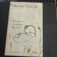 Portr&auml;tt av ett mycket litet barn