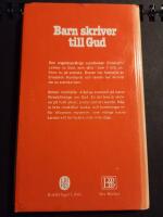 Barn skriver brev till Gud