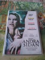 Fr&aring;n andra sidan