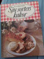 Sju sorters kakor : 325 recept p&aring; vetebr&ouml;d, mjuka kakor, sm&aring;kakor, t&aring;rtor och bakelser