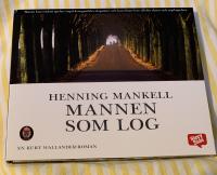 Wallander: MANNEN SOM LOG