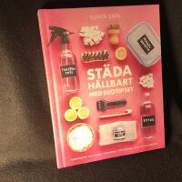 St&auml;da h&aring;llbart med Ekotipset : husmorsknep och ekohacks