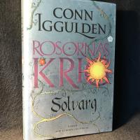 Rosornas krig. Andra boken, Solvarg
