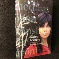 Barbro H&ouml;rberg : med &ouml;gon k&auml;nsliga f&ouml;r gr&ouml;nt