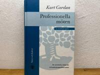 Professionella m&ouml;ten : Om utredande, st&ouml;djande och psykoterapeutiska samt