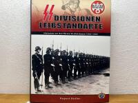 SS-division Leibstandarte : historien om den f&ouml;rsta SS-divisionen 1933-1945
