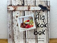 &Auml;lgkokbok. Anders Lev&eacute;n lagar &auml;lg p&aring; nytt s&auml;tt