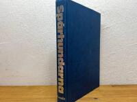 Sp&aring;rhundarna : ber&ouml;mda detektiver i n&auml;rbild