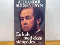 En kalv med eken st&aring;ngades