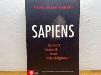 Sapiens : En kort historik &ouml;ver m&auml;nskligheten